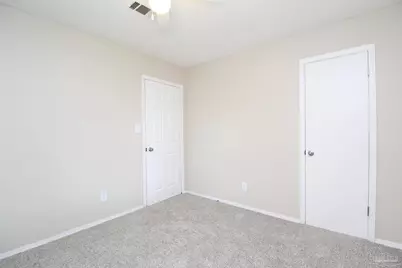 401 Cornwall Cir, Pensacola, FL 32514 - Photo 11