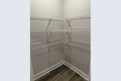 8057 Fir Tree Dr, Milton, FL 32583 - Photo 7