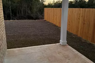 8057 Fir Tree Dr, Milton, FL 32583 - Photo 19