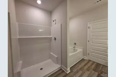 8057 Fir Tree Dr, Milton, FL 32583 - Photo 19