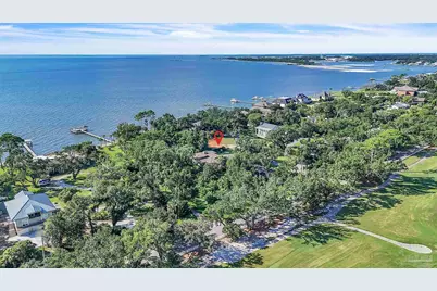 1055 Harbourview Cir, Pensacola, FL 32507 - Photo 15