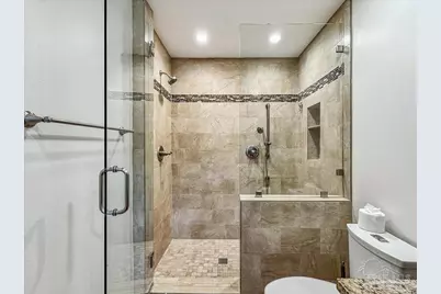 1425 Whisper Bay Blvd, Gulf Breeze, FL 32563 - Photo 5