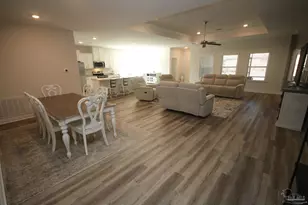 6565 Captiva Dr, Milton, FL 32570 - Photo 19