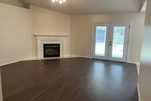 6831 Community Dr, Pensacola, FL 32526 - Photo 7