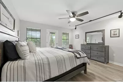 6913 Sea Shark Cir, Navarre, FL 32566 - Photo 43