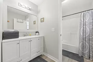 6913 Sea Shark Cir, Navarre, FL 32566 - Photo 47