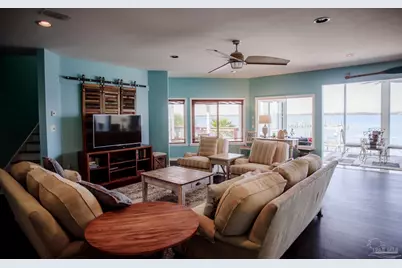 1444 Homeport Dr, Navarre Beach, FL 32566 - Photo 21