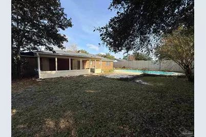 6931 Falcon Dr, Pensacola, FL 32526 - Photo 15