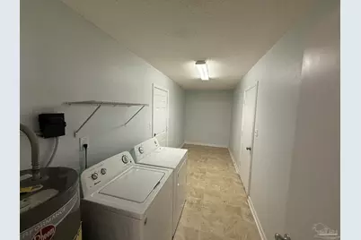 6931 Falcon Dr, Pensacola, FL 32526 - Photo 7