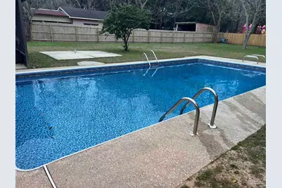 5517 Sun Valley Dr, Pensacola, FL 32505 - Photo 17