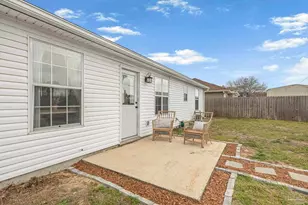 2285 Estate Cir, Navarre, FL 32566 - Photo 37