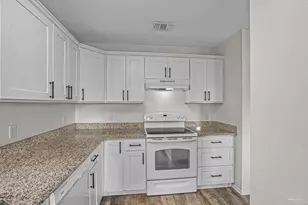 2285 Estate Cir, Navarre, FL 32566 - Photo 21