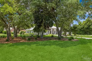 2808 P.G.A Blvd, Navarre, FL 32566 - Photo 43