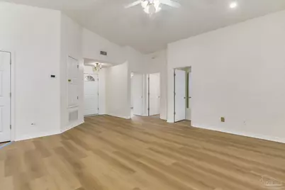 1108 Simpson St, Pensacola, FL 32526 - Photo 9