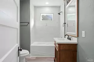 505 S 1st St, Pensacola, FL 32507 - Photo 25