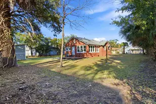 505 S 1st St, Pensacola, FL 32507 - Photo 37