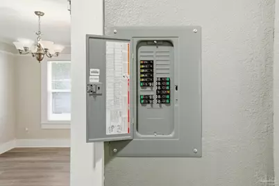 505 S 1st St, Pensacola, FL 32507 - Photo 23