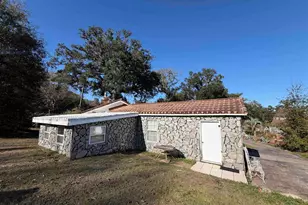 9445 Scenic Hwy, Pensacola, FL 32514 - Photo 15