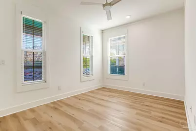 941 W Wright St, Pensacola, FL 32501 - Photo 25