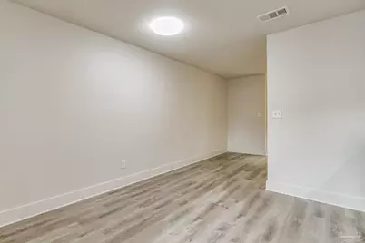 7203 Mobile Hwy #B, Pensacola, FL 32526 - Photo 7