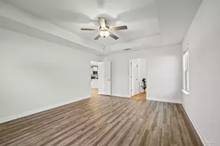 609 E Fisher, Pensacola, FL 32503 - Photo 17