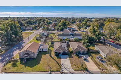 609 E Fisher, Pensacola, FL 32503 - Photo 47