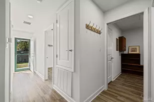 609 E Fisher, Pensacola, FL 32503 - Photo 29