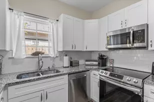 515 N M St, Pensacola, FL 32501 - Photo 9