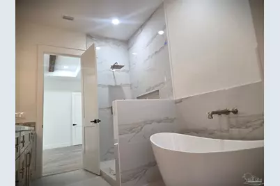 5806 Highland Lake Dr, Milton, FL 32583 - Photo 31