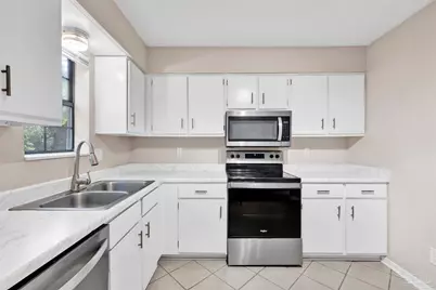 4344 Langley Ave #B 202, Pensacola, FL 32504 - Photo 11