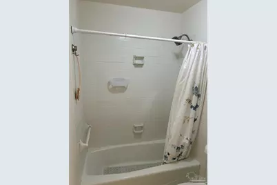 6852 Lake Joanne Dr, Pensacola, FL 32506 - Photo 27