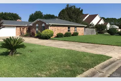 6852 Lake Joanne Dr, Pensacola, FL 32506 - Photo 3