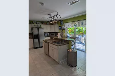 14 Sabine Dr, Pensacola Beach, FL 32561 - Photo 17