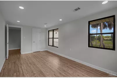 1301 W Lee St, Pensacola, FL 32501 - Photo 23