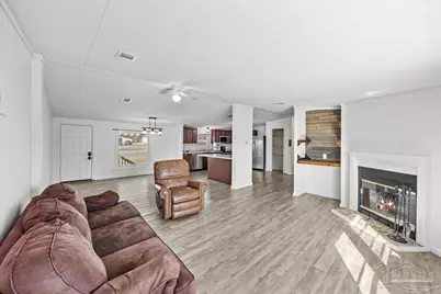 5278 Santa Gertrudas Dr, Milton, FL 32583 - Photo 15