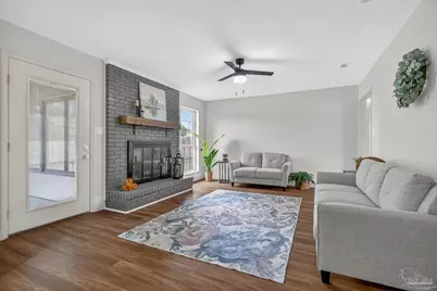 2768 Venetian Way, Gulf Breeze, FL 32563 - Photo 13