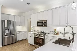 4118 Oak Pointe Dr, Gulf Breeze, FL 32563 - Photo 7