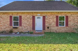 2165 Cliffbrook Ave, Pensacola, FL 32526 - Photo 5