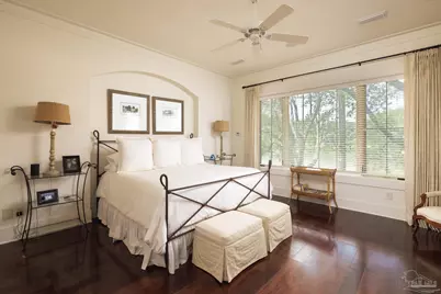 9 N Sunset Blvd, Gulf Breeze, FL 32561 - Photo 25