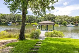 9 N Sunset Blvd, Gulf Breeze, FL 32561 - Photo 51