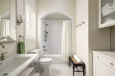 9 N Sunset Blvd, Gulf Breeze, FL 32561 - Photo 43