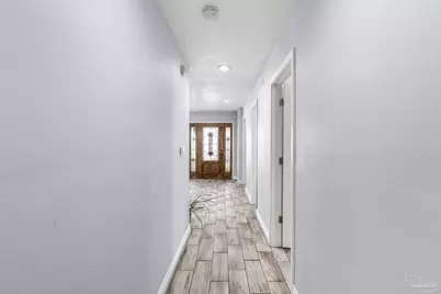 1308 E Hatton St, Pensacola, FL 32503 - Photo 9