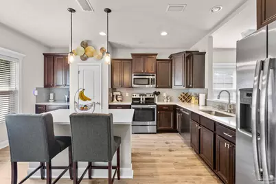 8737 Bradfield Dr, Pensacola, FL 32506 - Photo 9