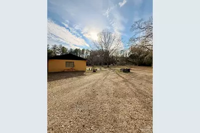 3228 Gainer Rd, Chipley, FL 32428 - Photo 3