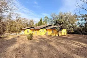 3228 Gainer Rd, Chipley, FL 32428 - Photo 1