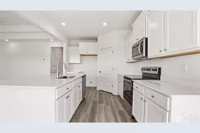 8668 Galatia St, Milton, FL 32583 - Photo 9