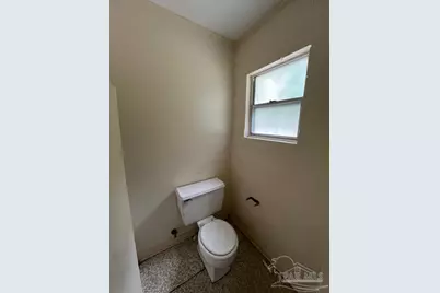 2360 W Hwy 4, Century, FL 32535 - Photo 9