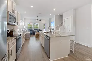 14354 Gardenglen Dr, Pensacola, FL 32507 - Photo 9