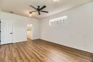 3031 Oak Pointe Dr, Pensacola, FL 32505 - Photo 11