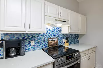 1522 Sandcliff Dr, Pensacola, FL 32507 - Photo 9